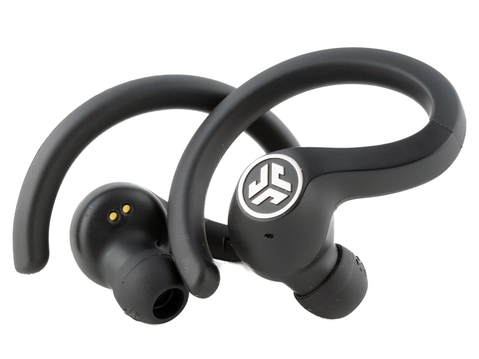  JLab JBuds Air Sport True Wireless Earbuds In-Ear Kopfhörer Schwarze Bluetooth-Ohrhörer mit Ohrbügeln und In-Ear-Kopfhörern auf weißem Hintergrund mit einem Logo in der Mitte jedes Ohrstöpsels.
